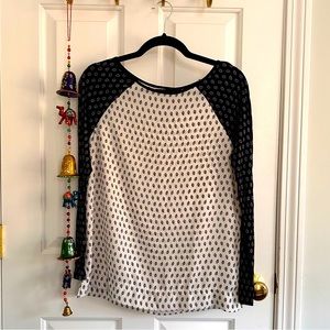 Ann Taylor LOFT Navy/White Blouse, XS